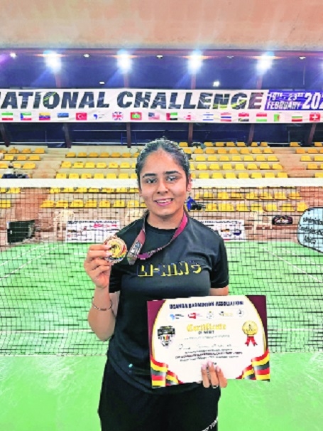 Ritika settles for bronze