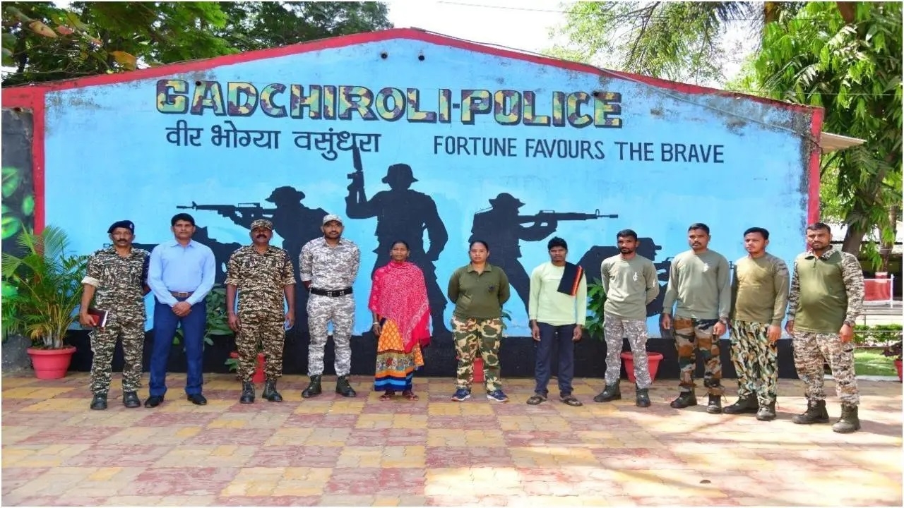 2 hardcore Naxals surrender 