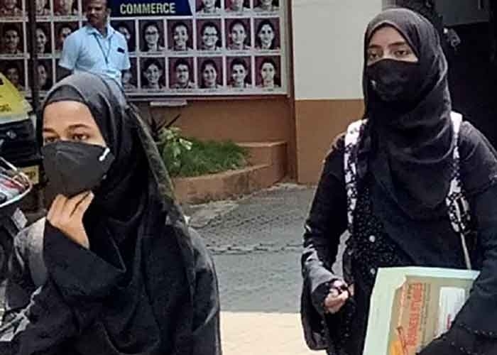 Ktaka to decide on allowing Class 10 girls to