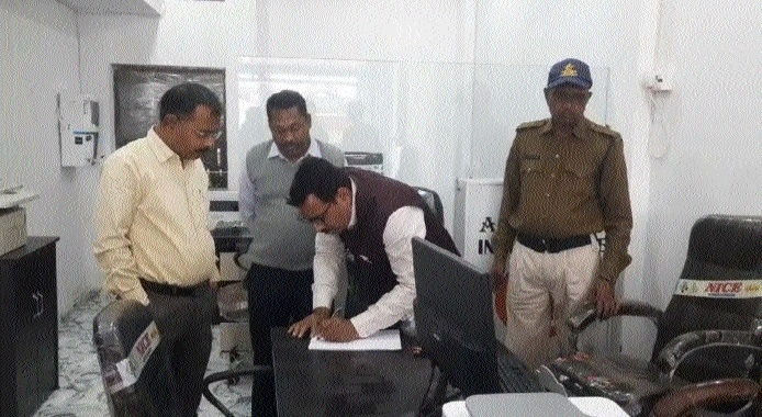 The SDMs during the raid at Malik Associate