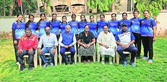 RTMNU handball team for all India meet named