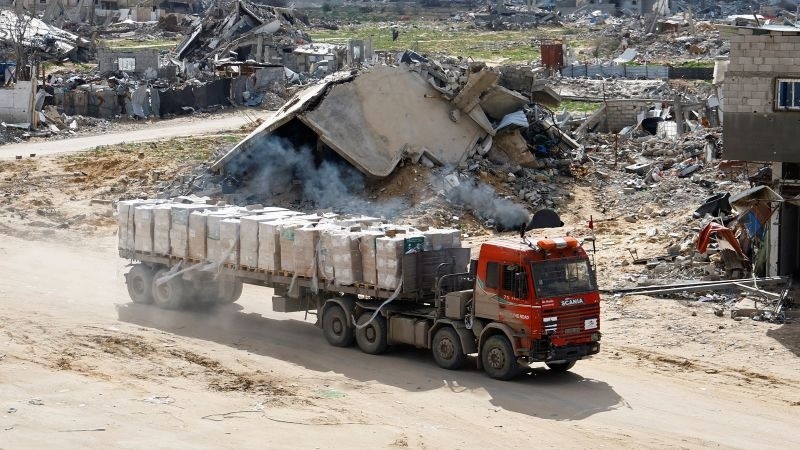 Israel STOPS Entry of aid into Gaza strip