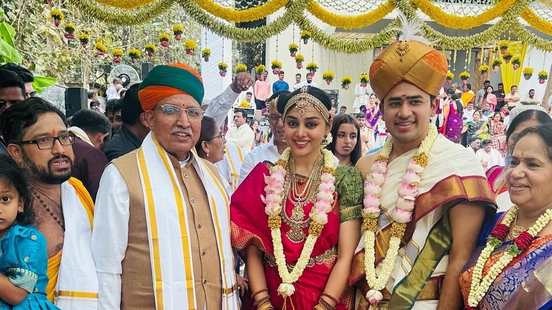 Tejasvi Surya ties knot with Carnatic singer Sivasri Skandaprasad