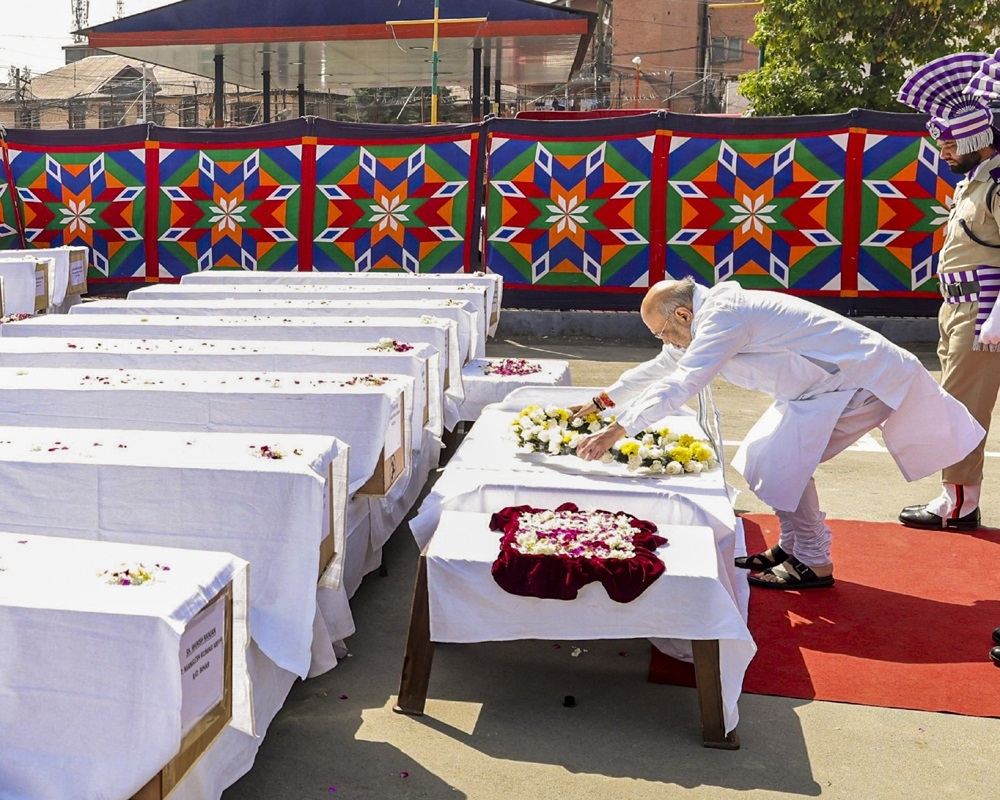 India mourns  Bharat will not bend to terror says Shah