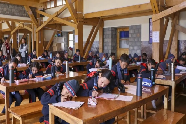 3 idiots fame Ladakh school gets CBSE