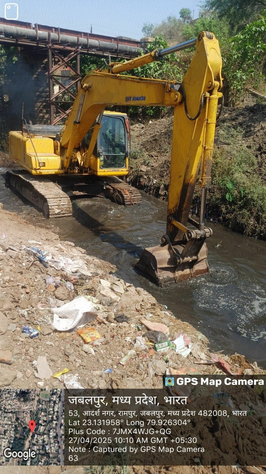 JMCs employees cleaning one of the main nullahs to avoid water-logging 