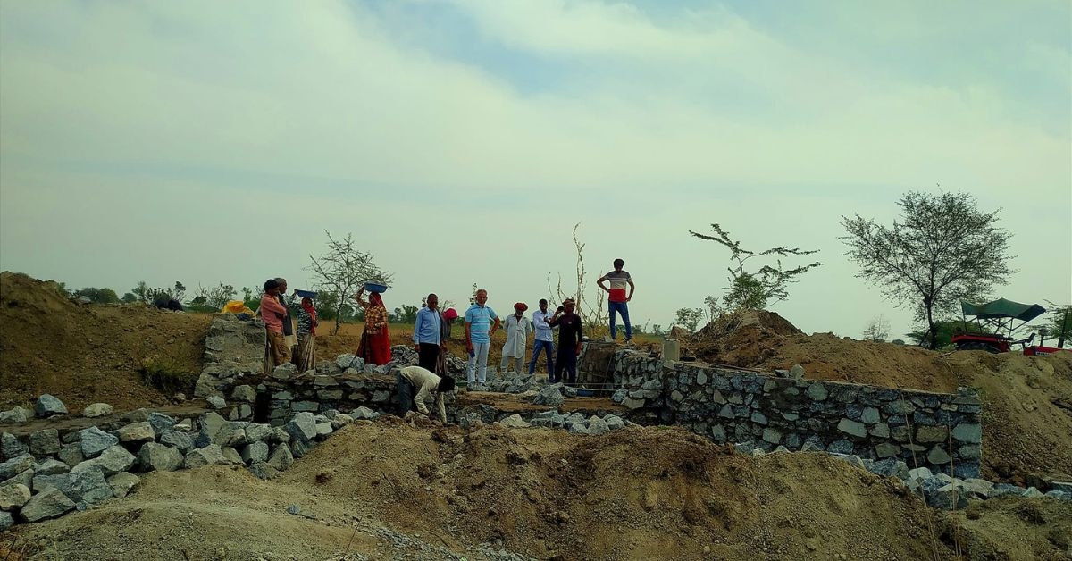 aakar charitable trust