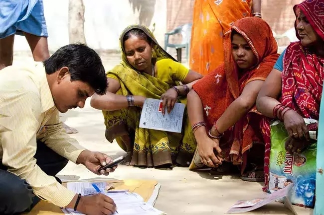 Women own 39 point 2 pc of bank accounts