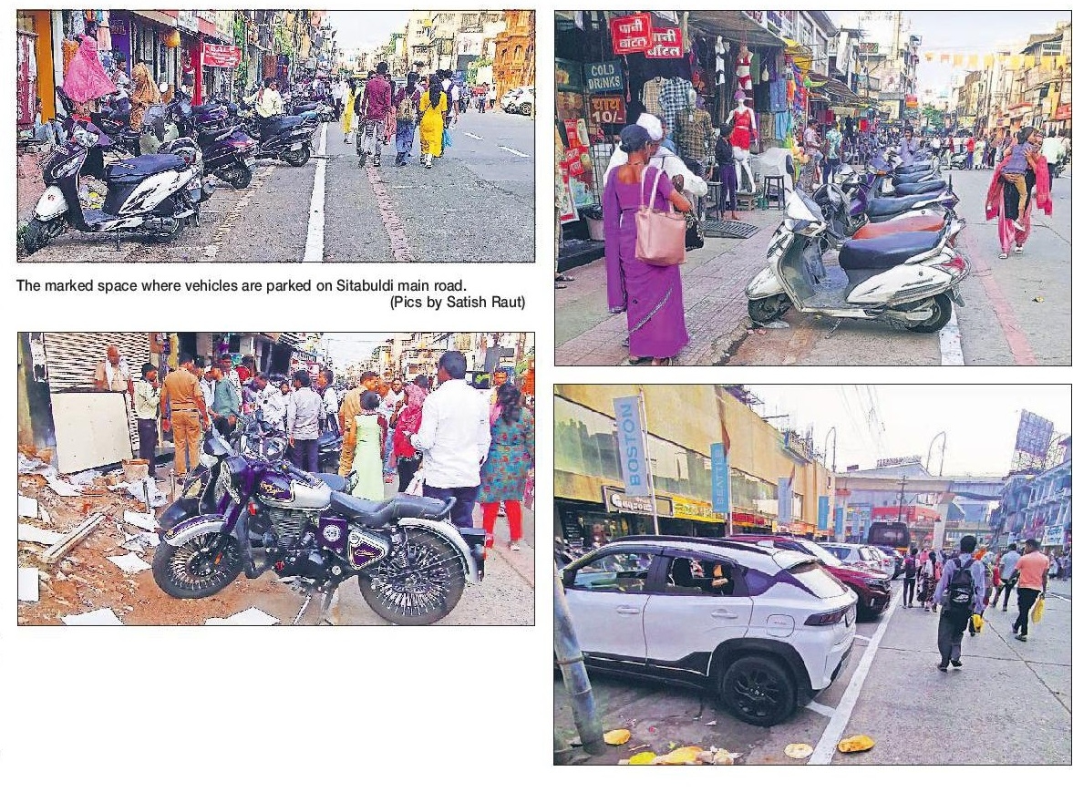 Sitabuldi shopkeepers 