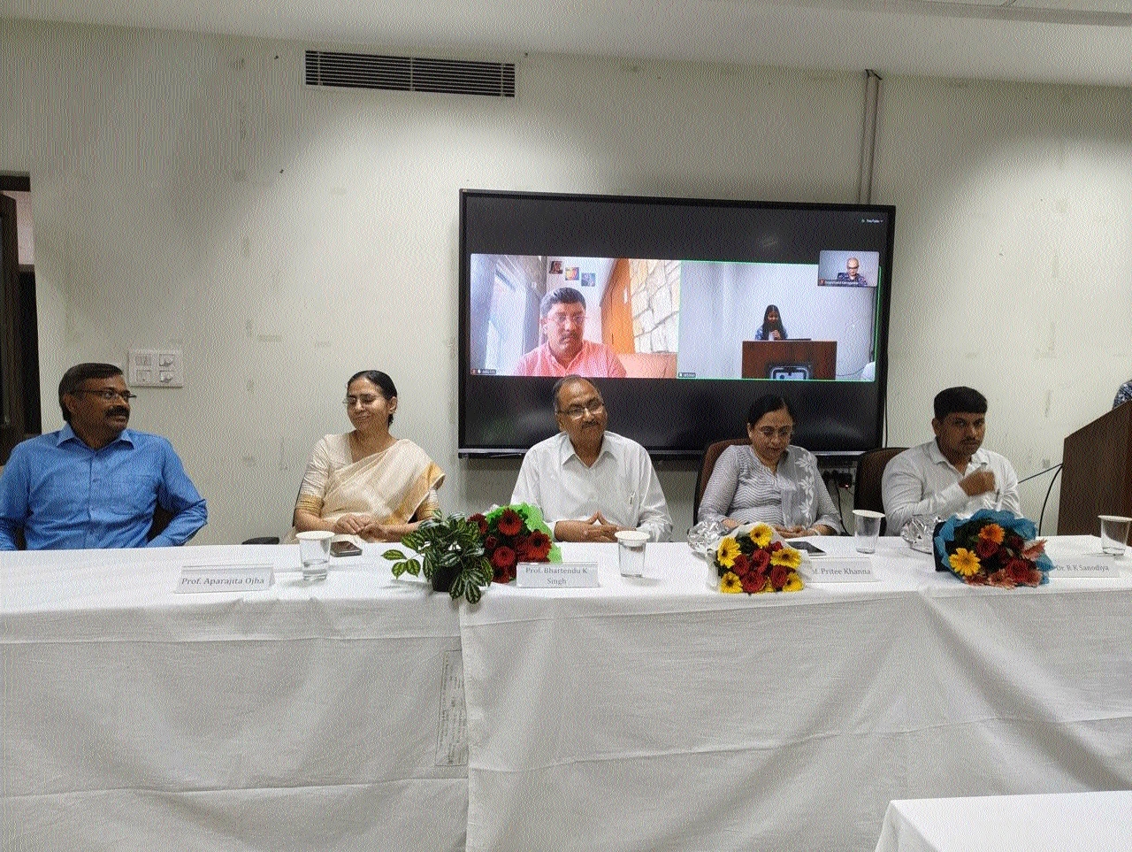 Director Professor Bhartendu Kumar Singh with other dignitaries during inaugural session
