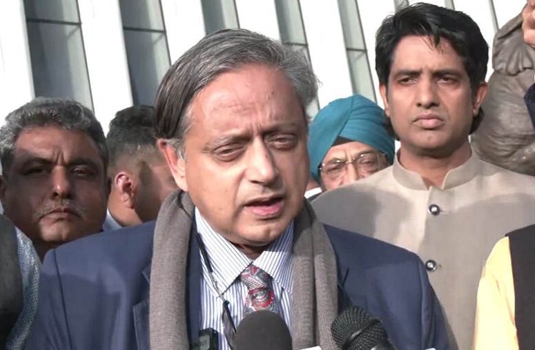 Congress MP Shashi Tharoor with Shiv