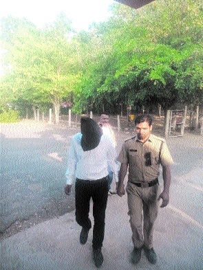 Finally Manohar Dhakad nabbed for obscene act