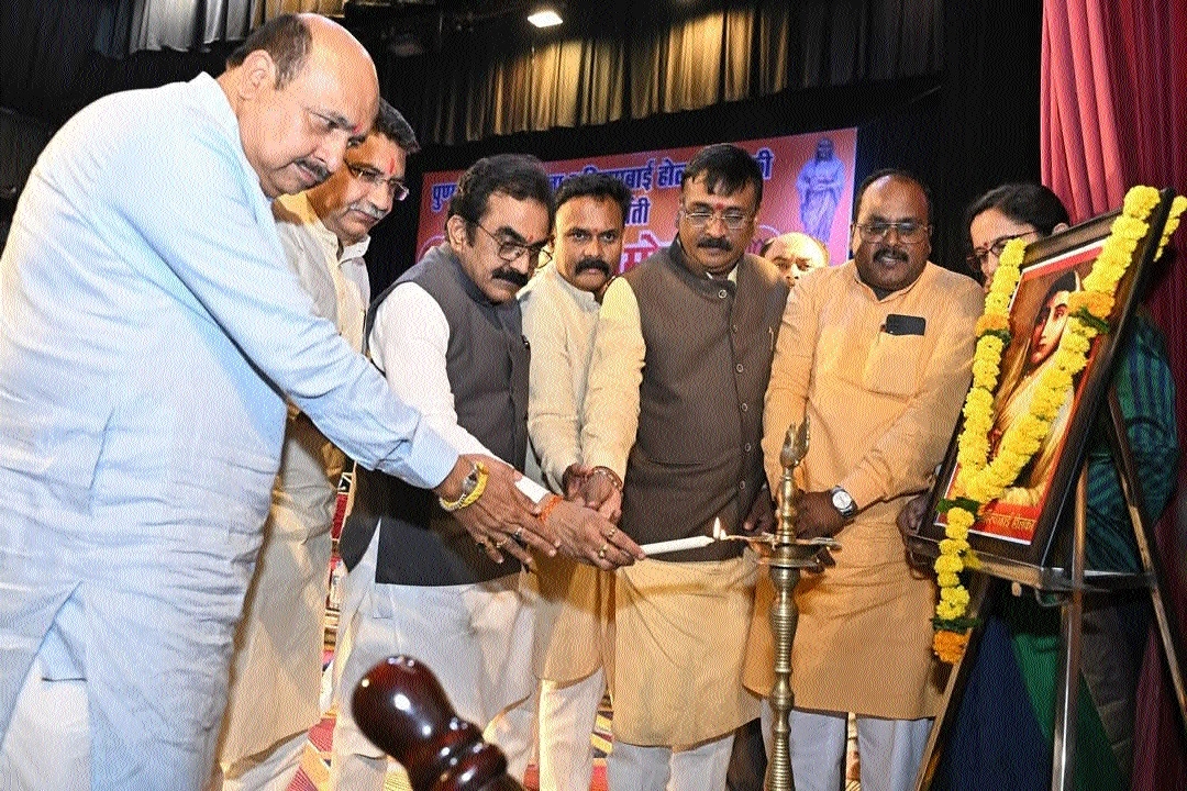 PWD Minister Rakesh Singh 