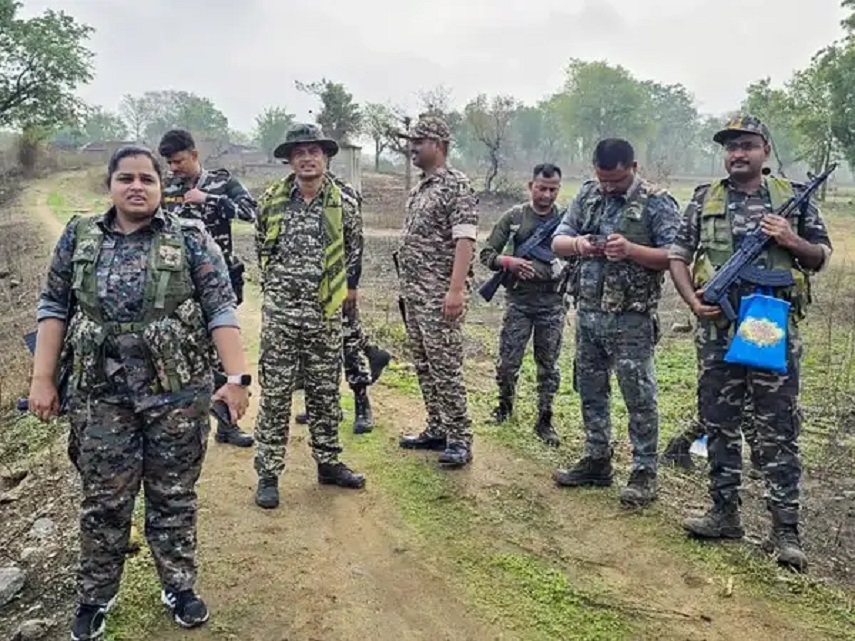 Security forces personnel at the forest areas of Sitachuan after top CPI