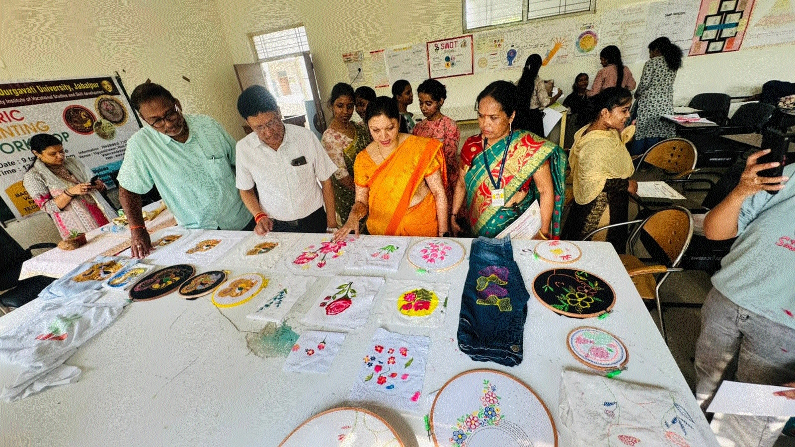 RDU organises three-day fabric painting workshop