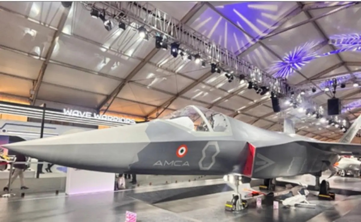 5th generation stealth fighter jet