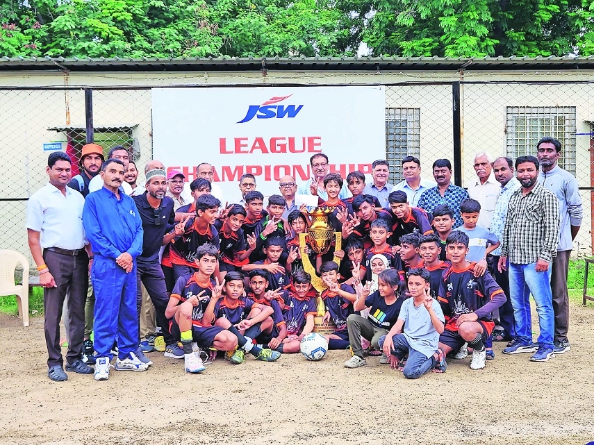 Porwal emerge U-15 football champs