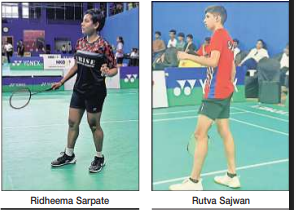 Four city shuttlers