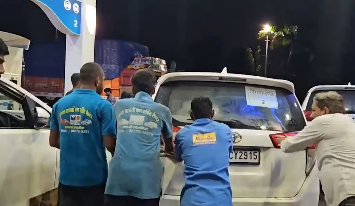 Vehicles in CM Yadav’s