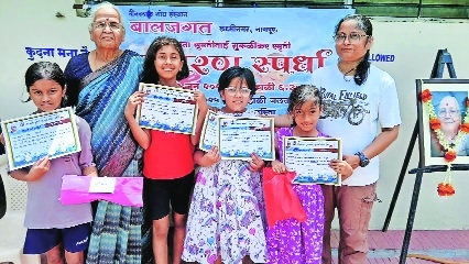 Jayashree swims to glory