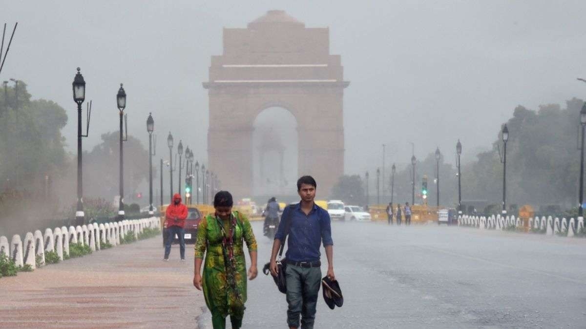 Delhi plans first artificial rain to fight pollution