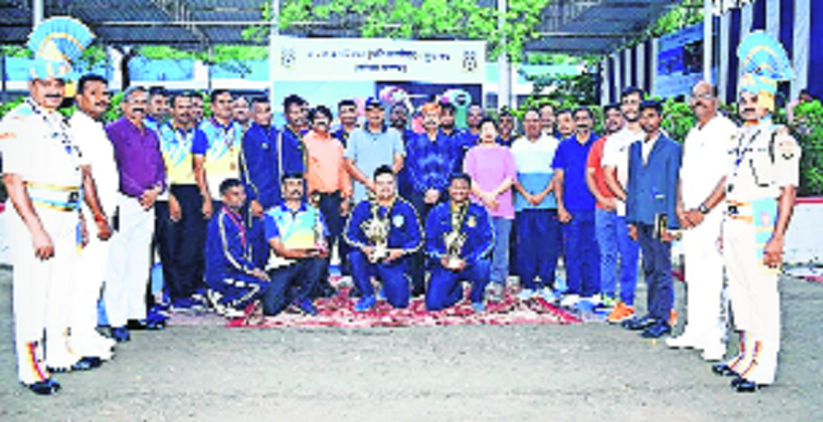 100 RAF are champions