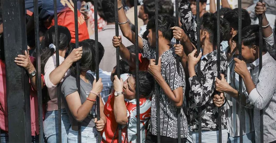 Overcrowding Bengaluru cricket stadium