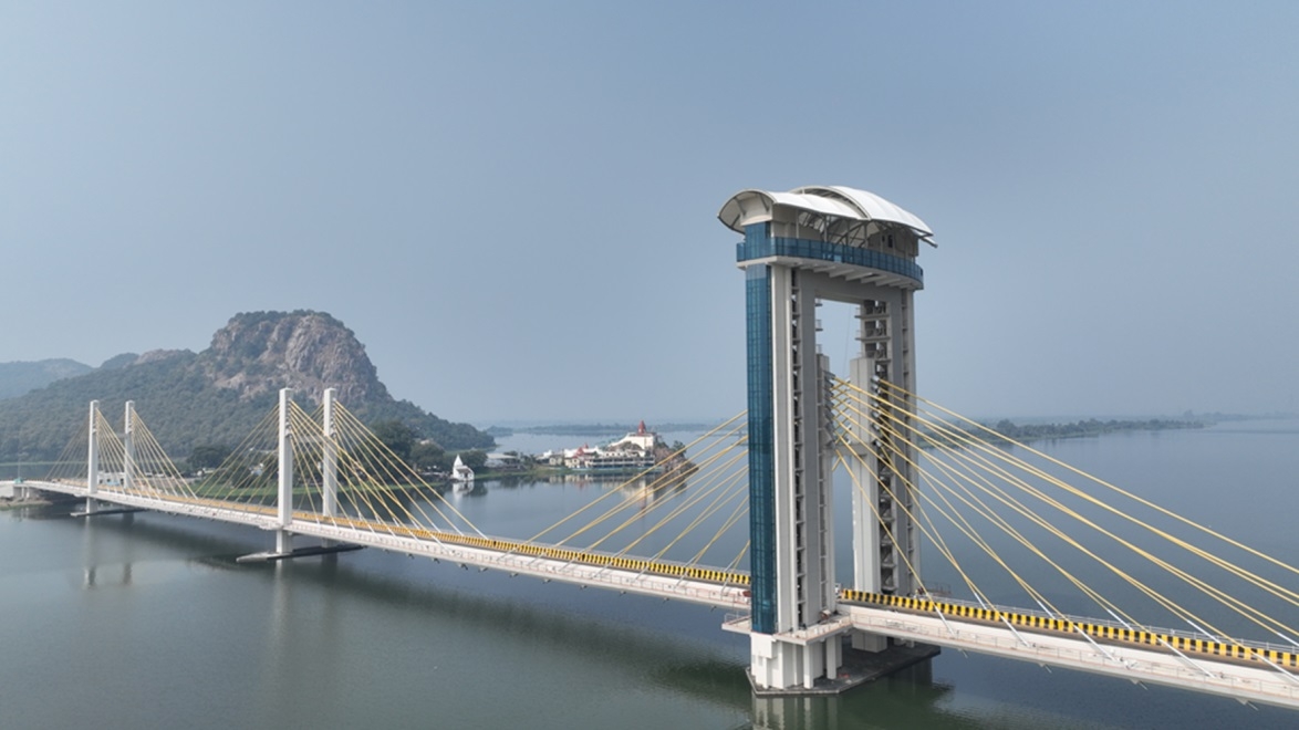 Ambhora sky gallerys soaring 