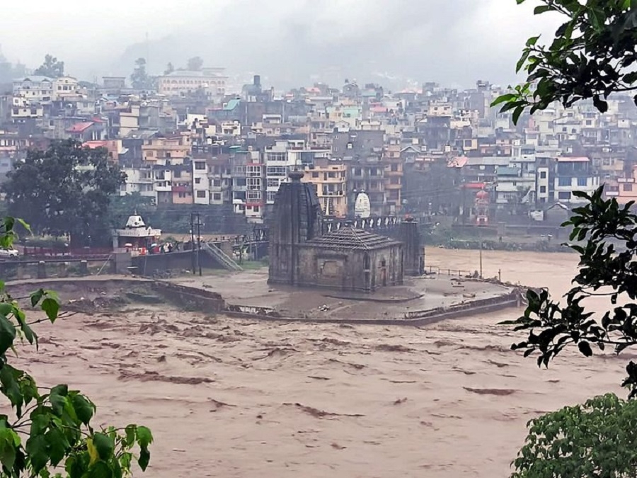 Cloudbursts flash floods claim 5 lives 16 missing in Himachals Mandi