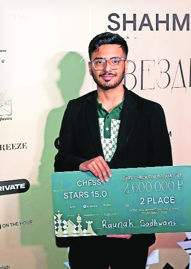 Without a coach and sponsor GM Sadhwani shines in Moscow