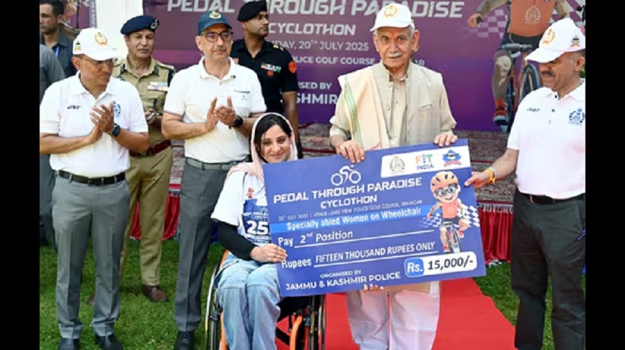 Lieutenant Governor Manoj Sinha presents 