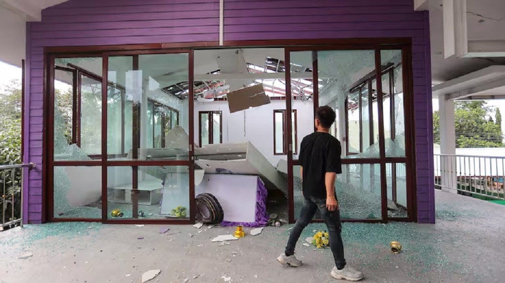  Phanom Dong Rak hospital 