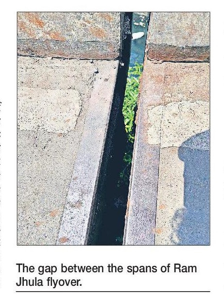 Ram Jhula flyovers dangerous gap