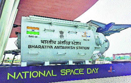 ISRO unveils model of 