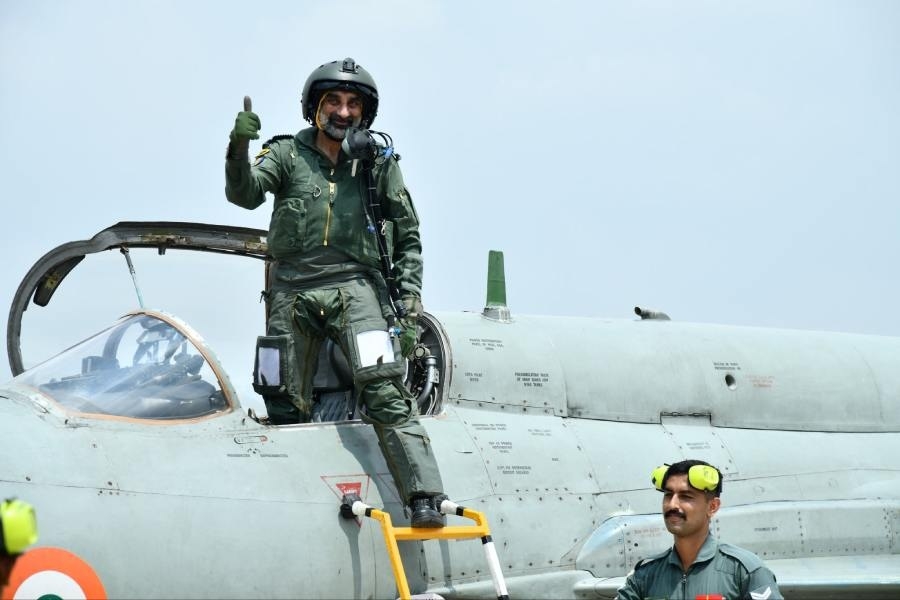IAF workhorse MiG-21 makes final sorties at Nal