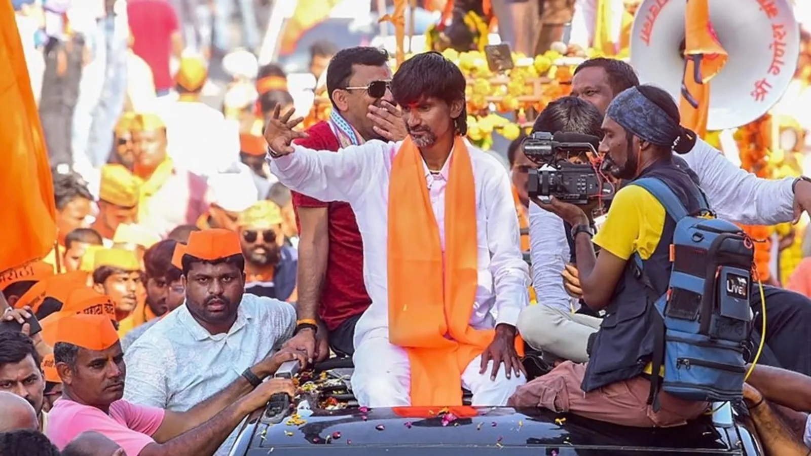 Over 1500 cops deployed at Mumbais Azad Maidan