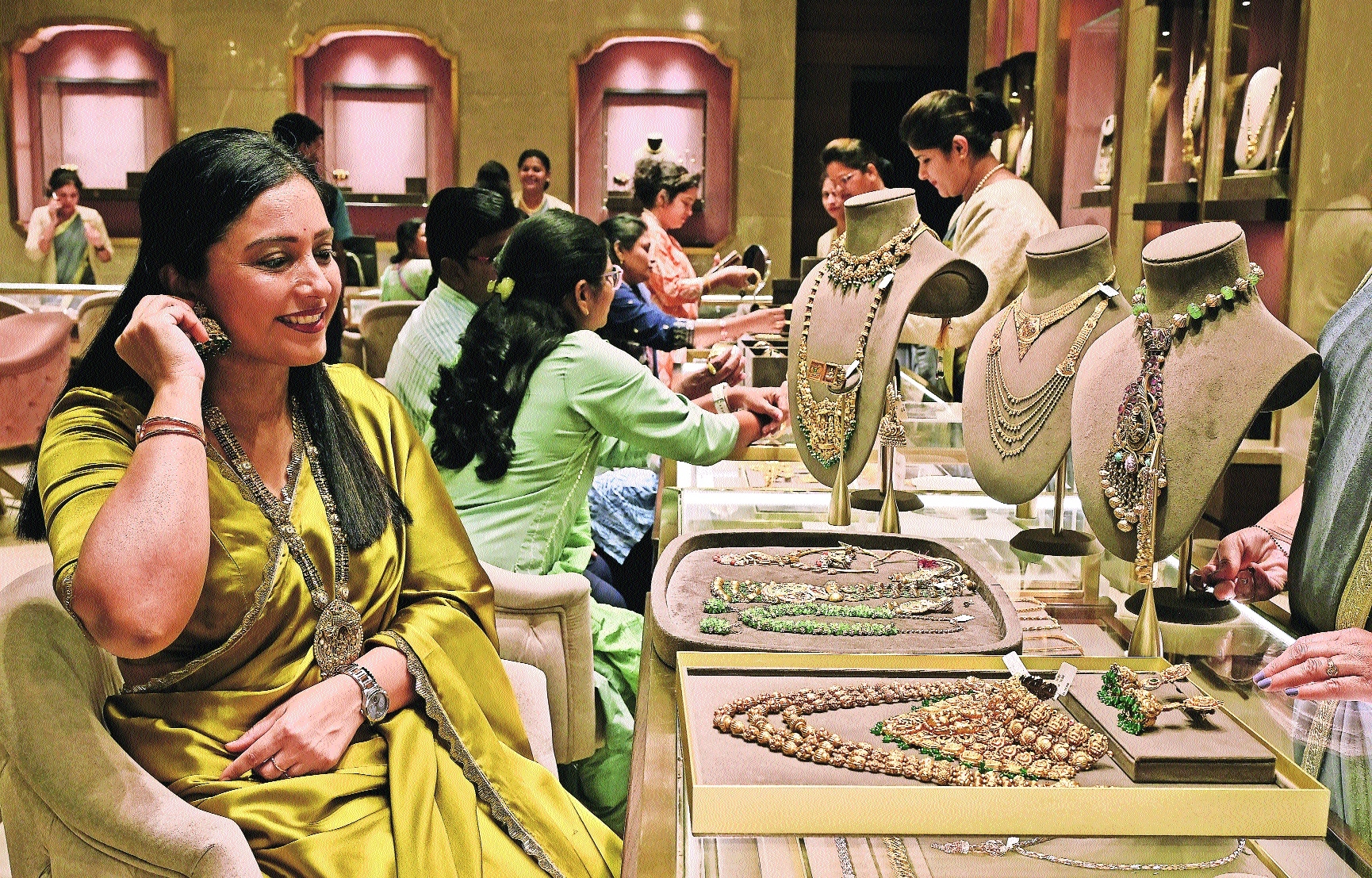 BULLION AT ALL-TIME HIGH Gold