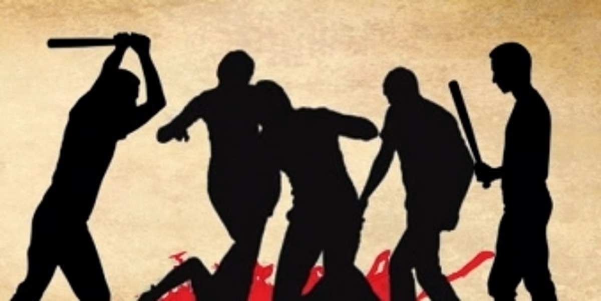 Married woman  and boyfriend beaten up by mob in Bihar