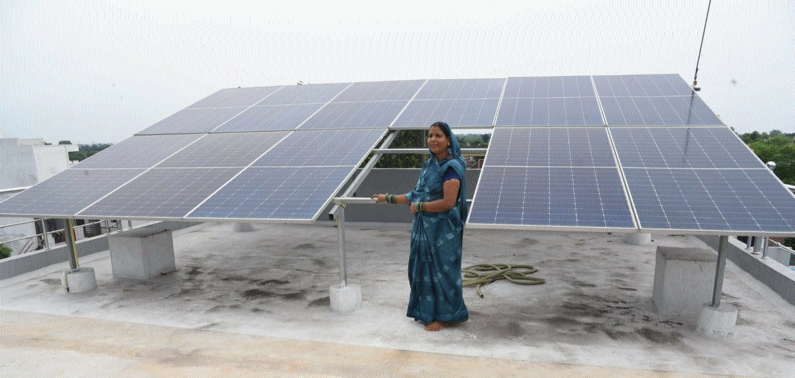 Dewangan family availing the benefit of Prime Minister Surya Ghar Free Electricity Scheme