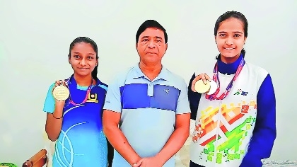 Mrunali Poorva strike yoga golds