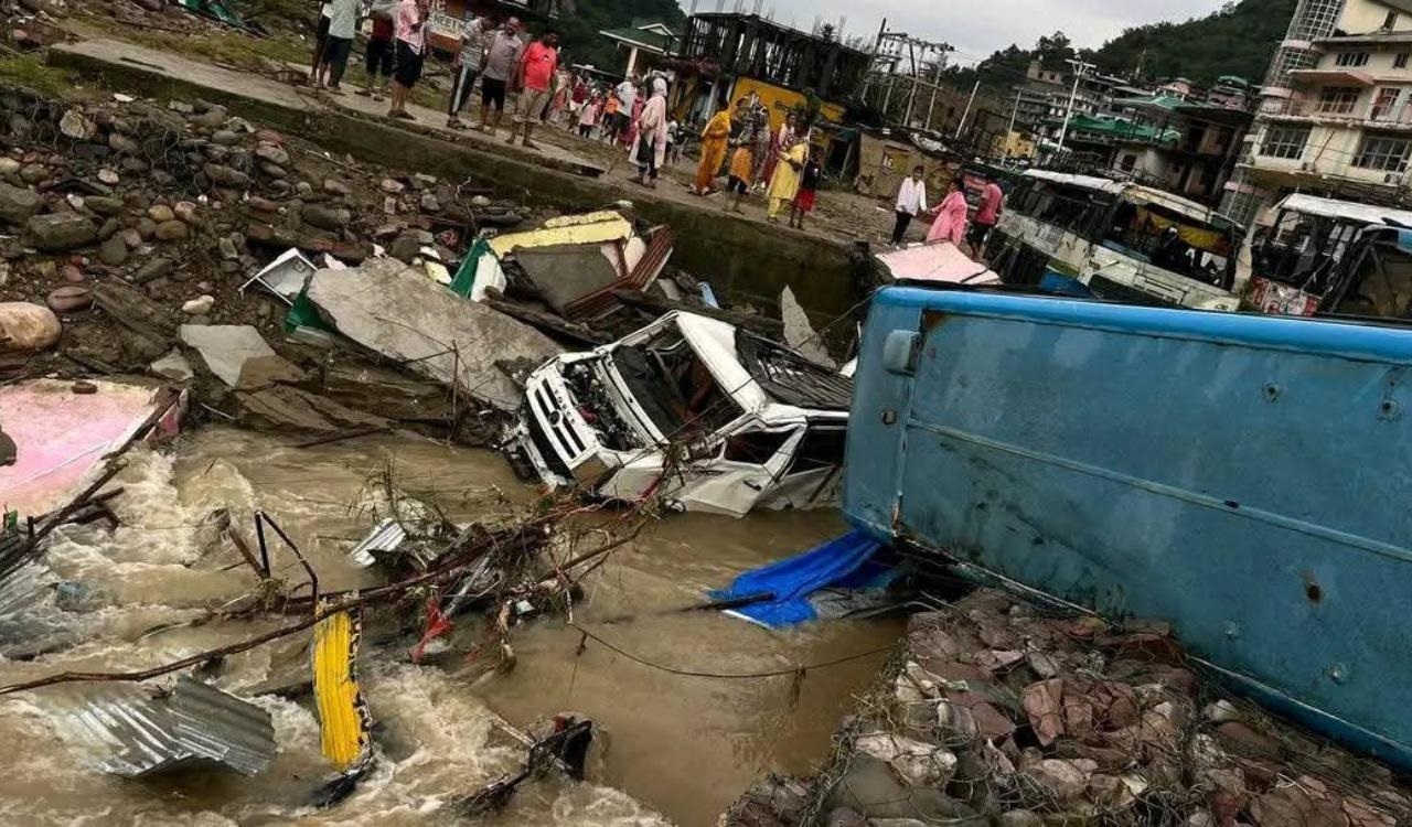 Cloudburst in Mandi washes away buses buries houses shops