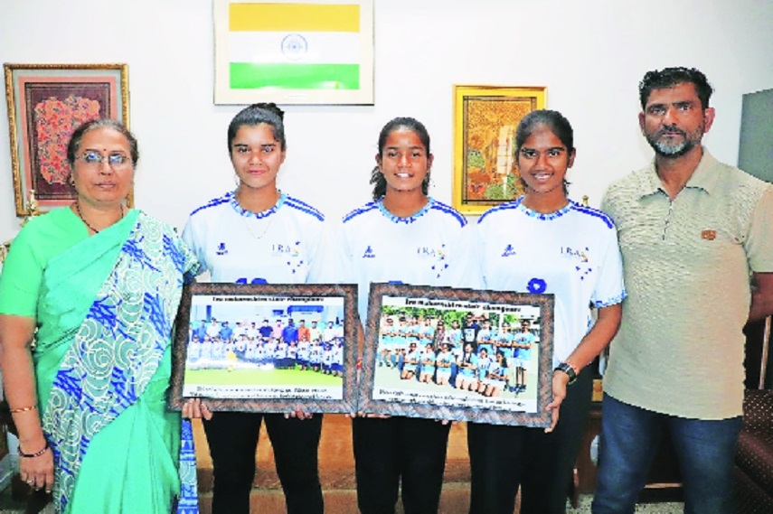 Yashasvi Lajo and Shrawani 