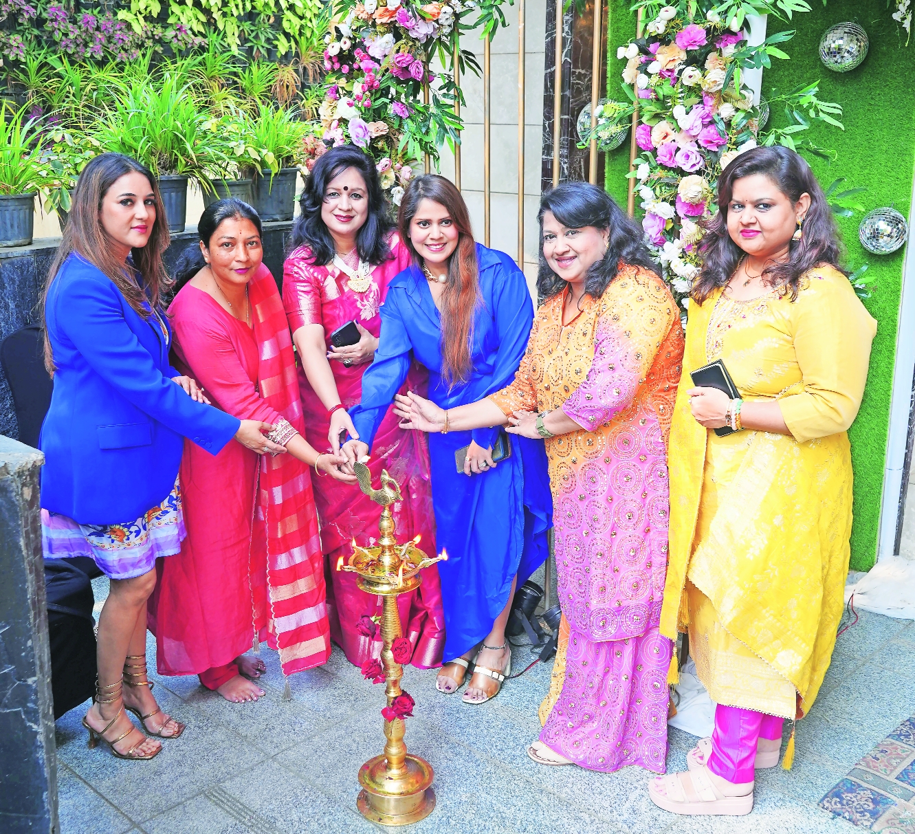 Sutraa Exhibition opens with Special Edit