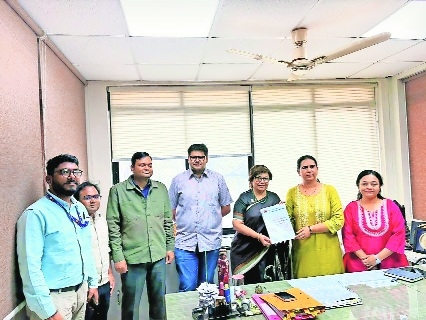 VED Council submits Nagpur Cluster-wise Skill Development report to district authorities