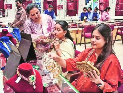 Silver explodes to Rs 383,160 per kg, gold hits Rs 170,000/10 grams