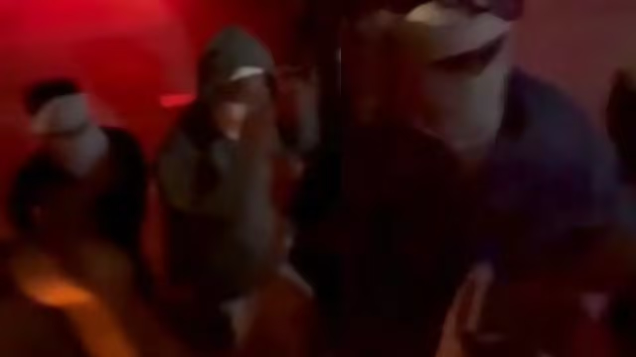  Bid to kidnap 6 Cong corporators from 