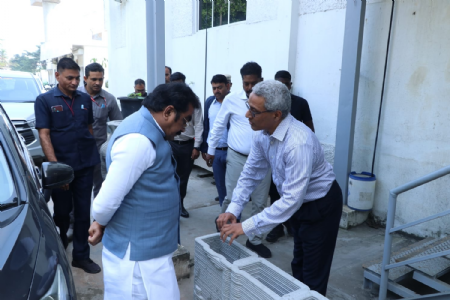 PWD Minister Singh reviews 3D printing-based building construction technology at IIT, Chennai
