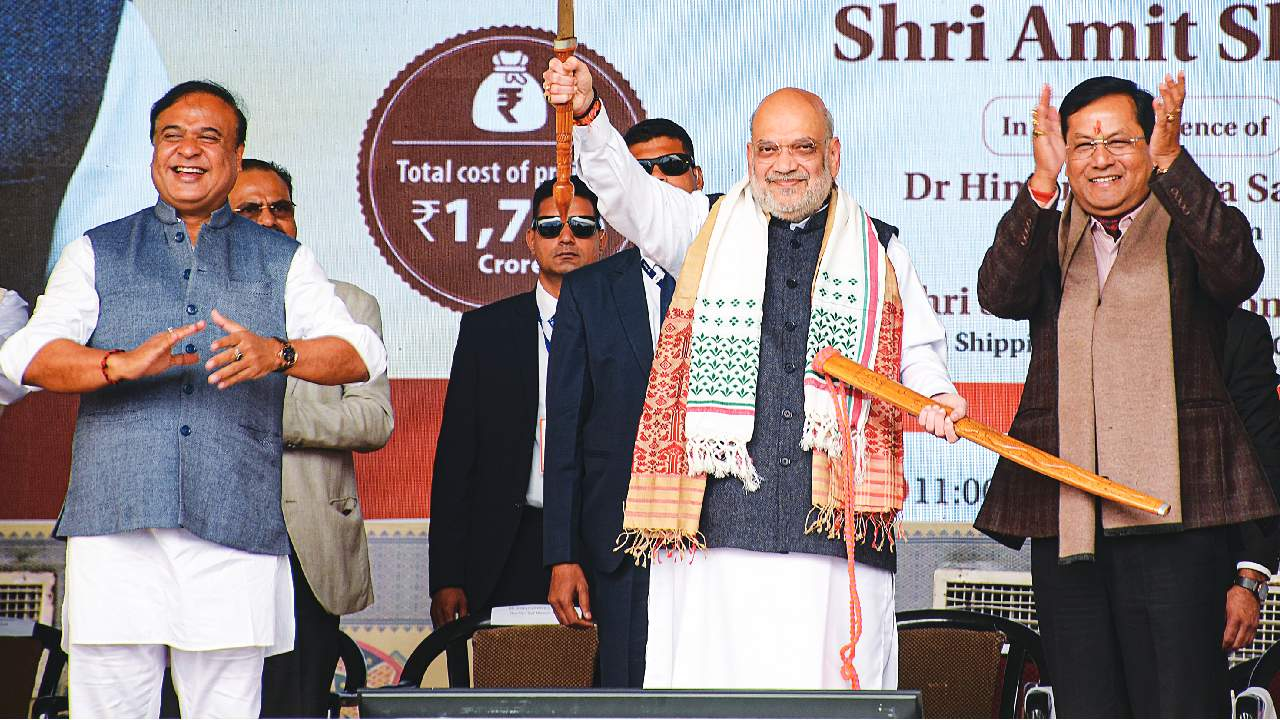 Shah unveils projects worth Rs 1715 cr in Assam
