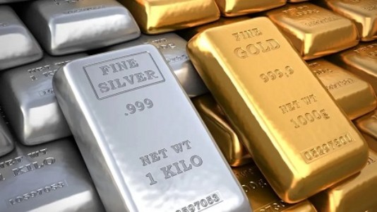 Gold prices plunge by Rs 14,000 silver by Rs 20K in a single day