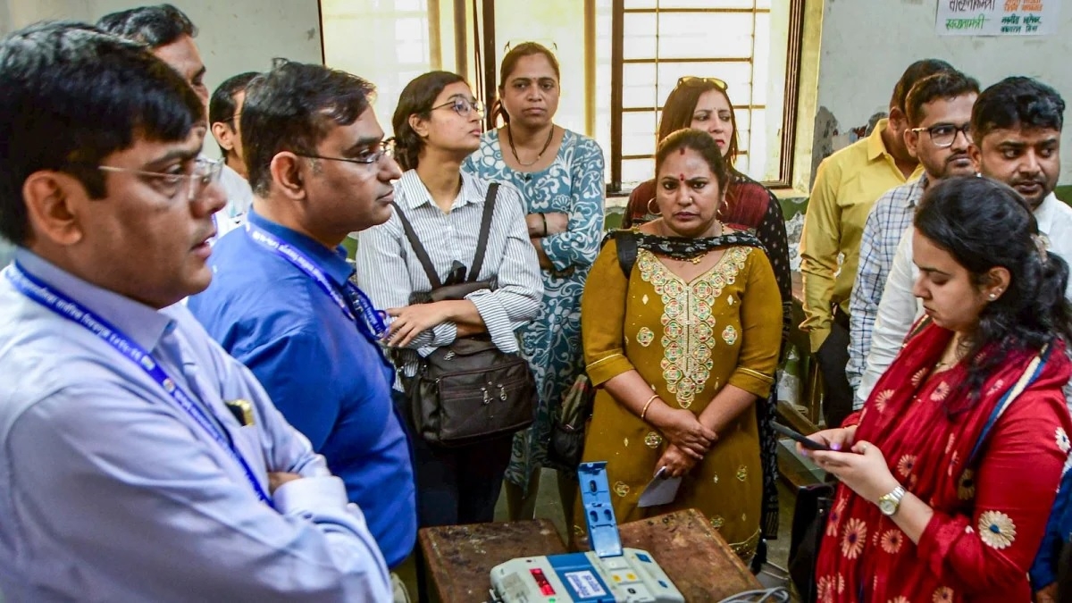 Election officials attend a training session on EVMs ahead of the civic polls in Mumbai on Monday